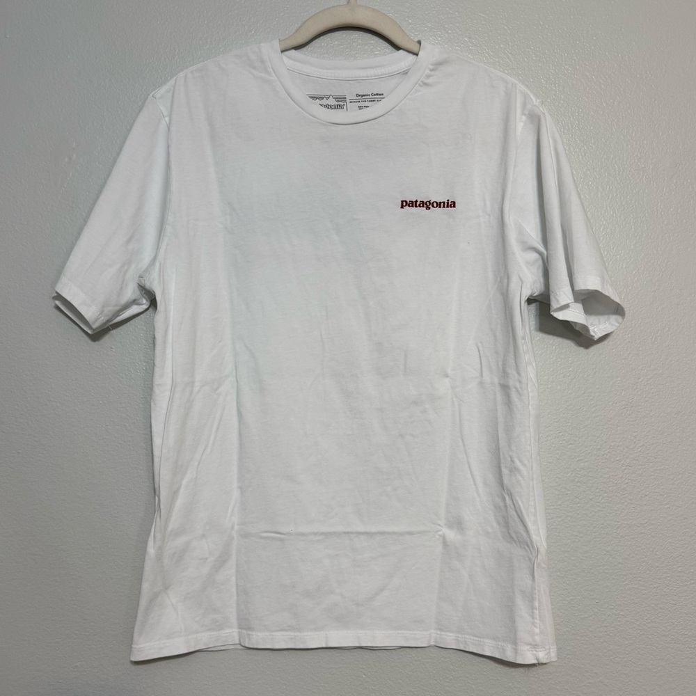 Patagonia Men’s Flying Fish Responsibili-Tee in White